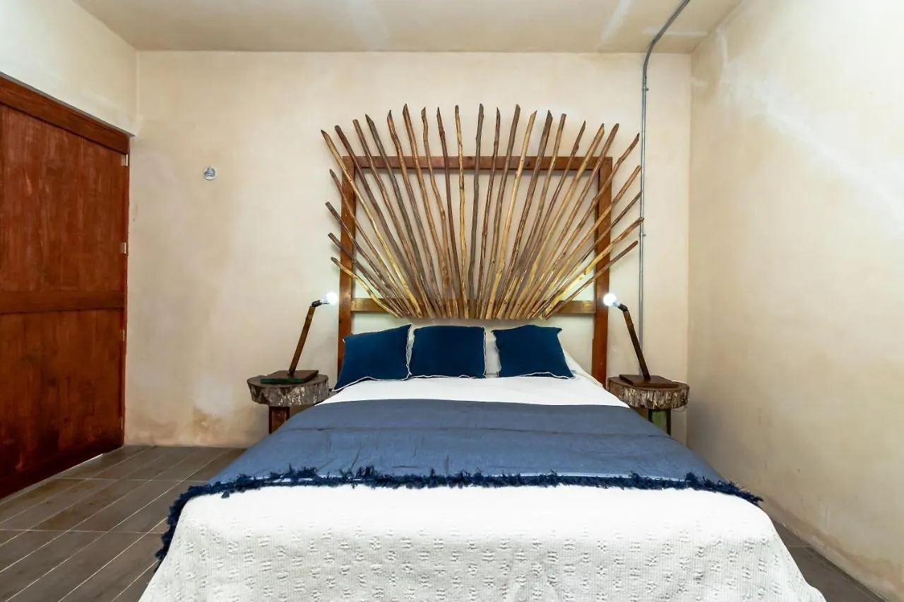 Gasthuis Hostal Casa Madre Naturaleza Cancún