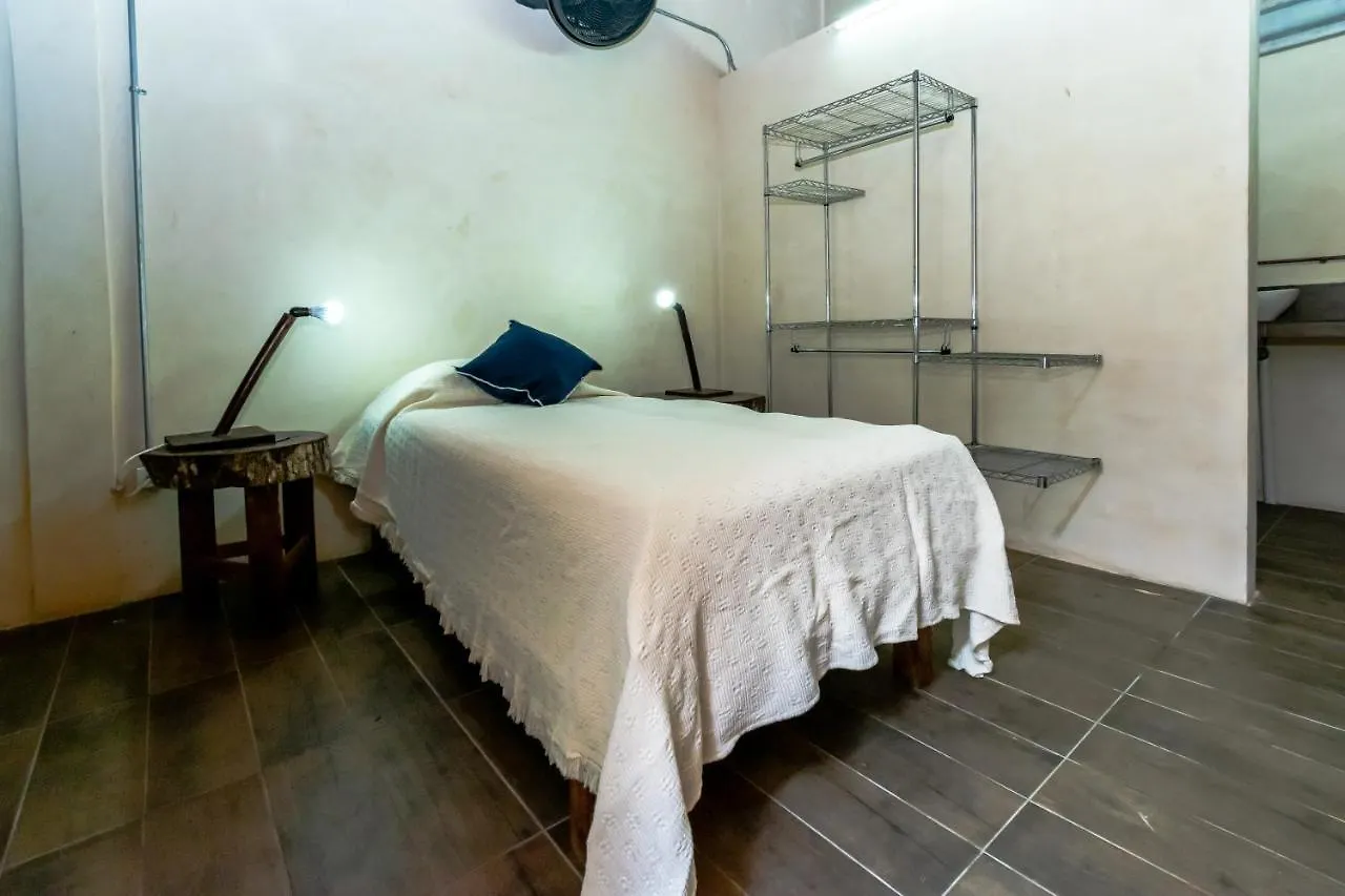Hostal Casa Madre Naturaleza Cancún Gasthuis